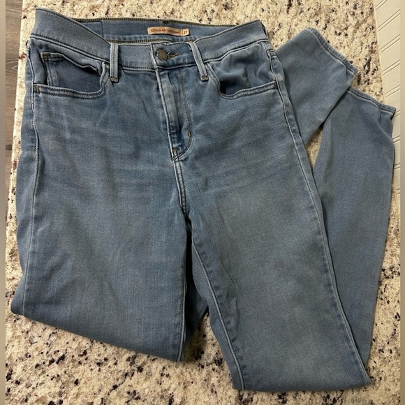 High Rise Super Skinny Levi’s jeans - Picture 1 of 8